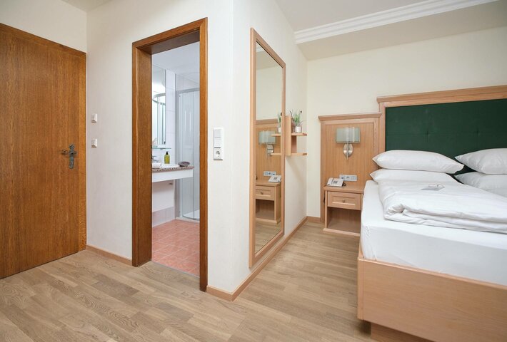 Double room directly on the lake - comfort double room