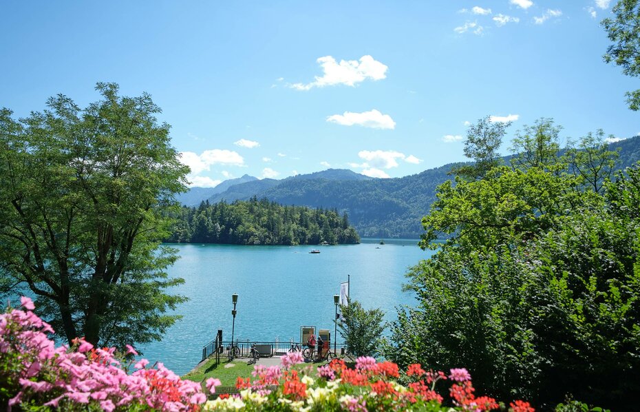 Single room at lake Wolfgangsee - with balcony Single room at lake Wolfgangsee - with balcony