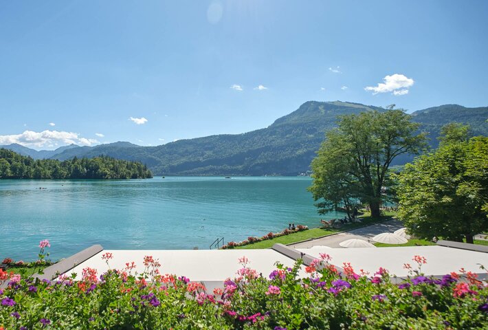 Double room Salzburger Land - with balcony by the lake