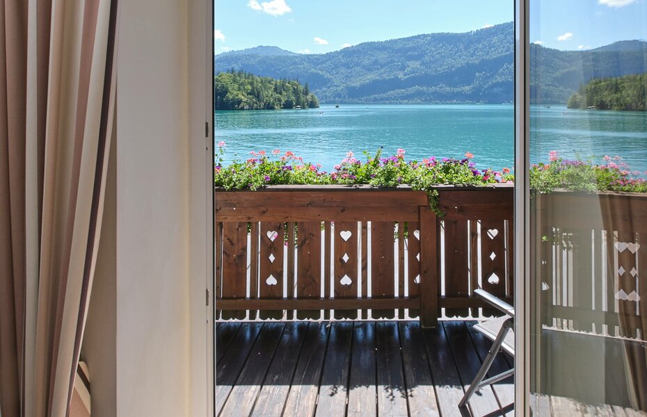 Hotel directly at Wolfgangsee: inclusive vacation